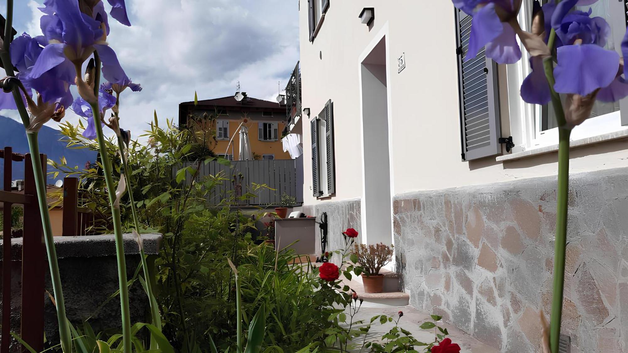 Over The Castle Apartment Trento Dış mekan fotoğraf